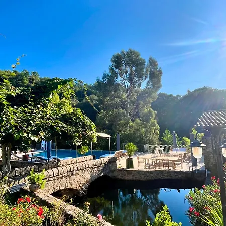 Guest house Le Moulin De L'auzonnet *